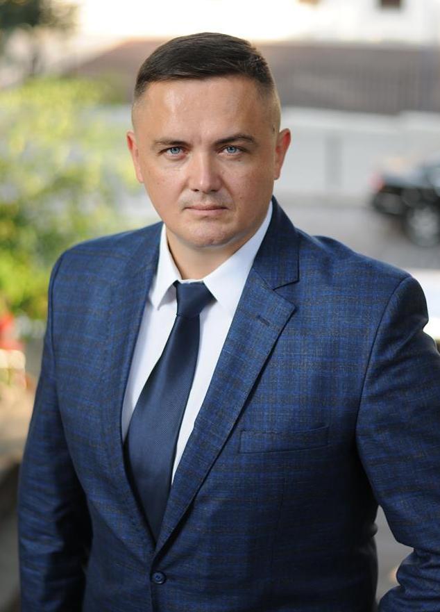 Коронавірус любить ЕПІЦЕНТР. Або вибіркове право по українськи